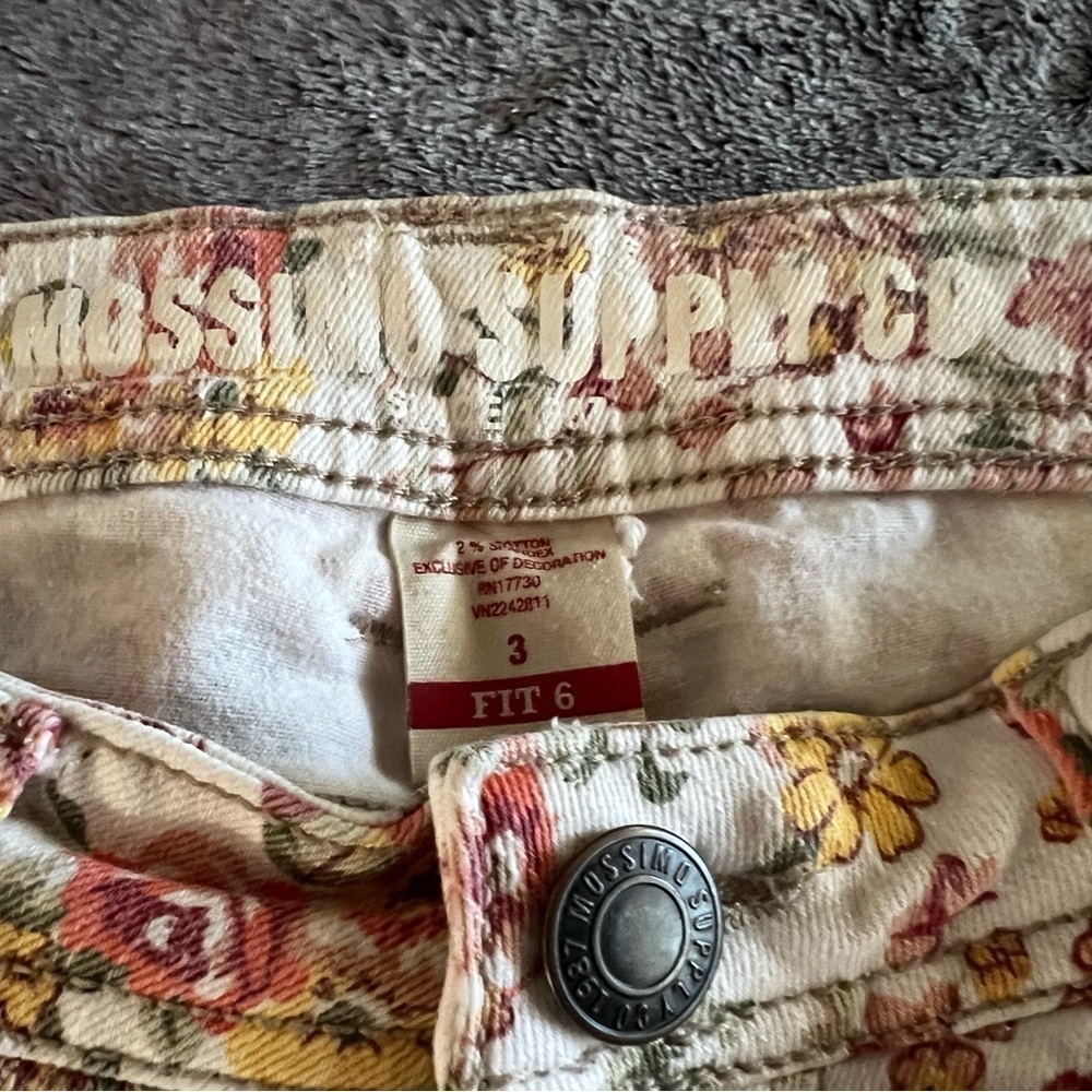 Mossimo Floral Low Rise Micro Mini Denim Shorts Size 3 - Picture 2 of 3